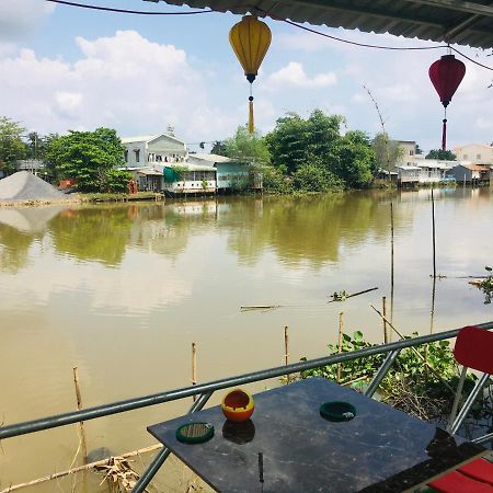 Can Tho Riverside Hostel Binh Thuy Esterno foto